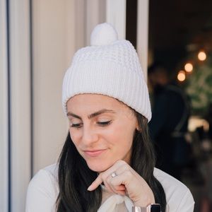 Everlane Soft Wool Cream Waffle Beanie